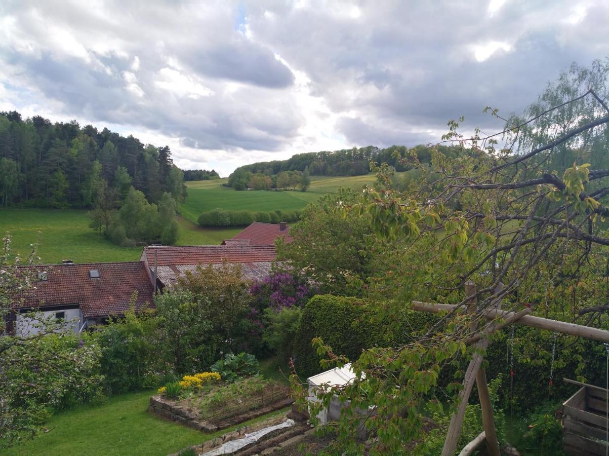 Ferienwohnung Adelhardt Eckersdorf Екстериор снимка